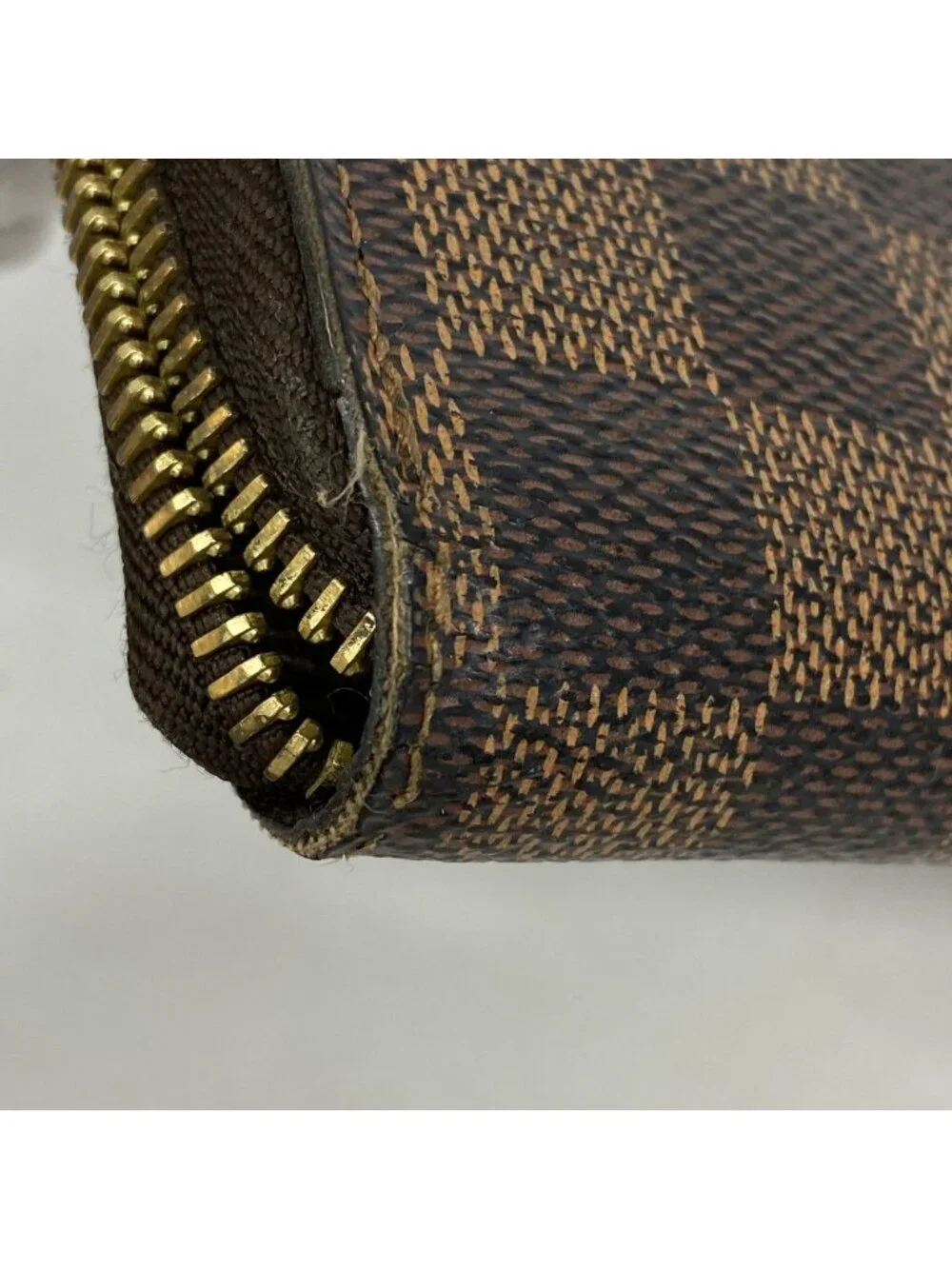 Louis Vuitton Wallet Damier Zippy Ebene
